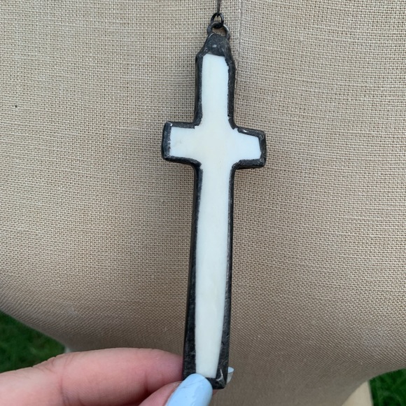 Bone/Horn Cross & Sterling Necklace - Picture 8 of 9